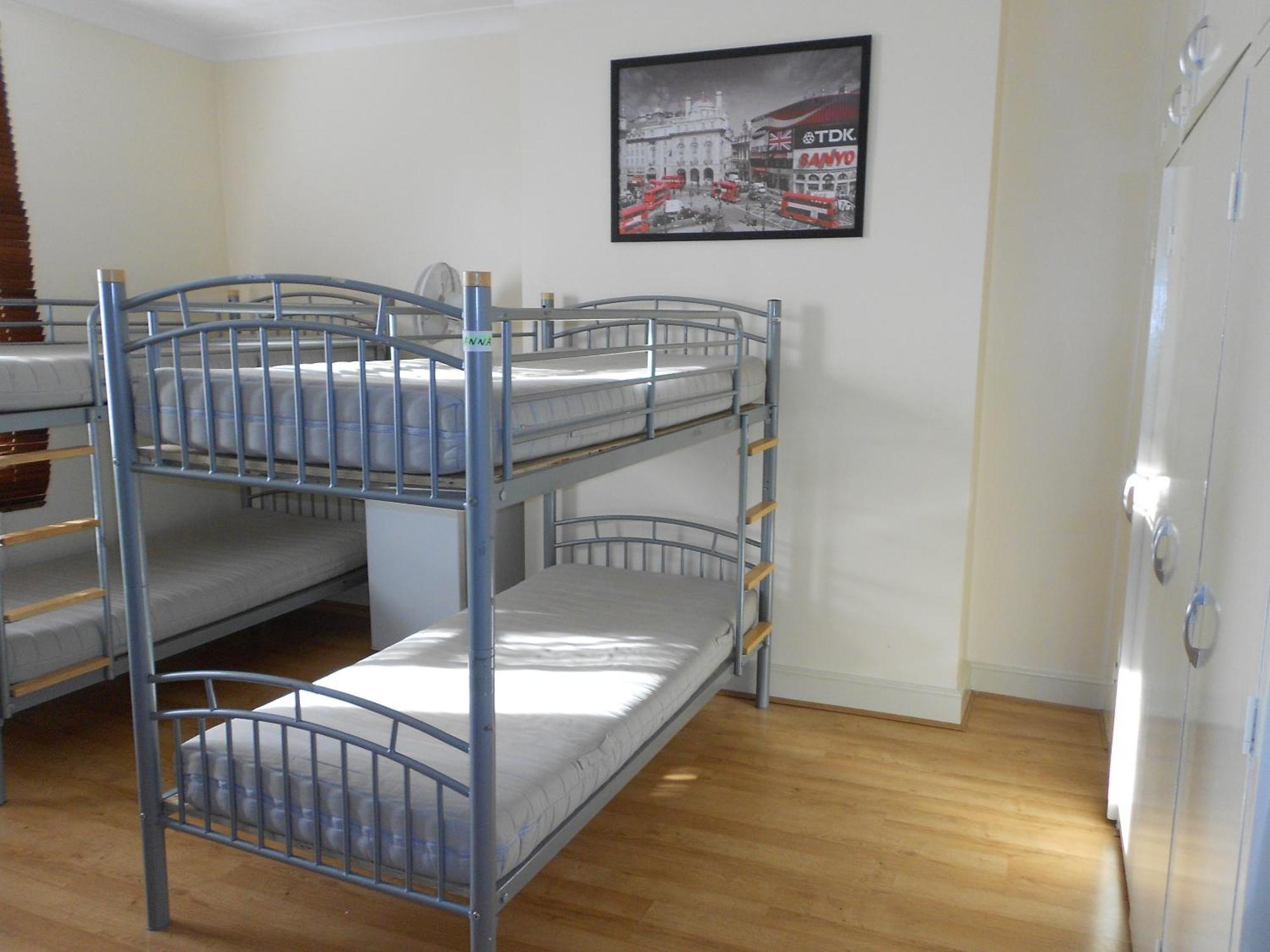 24/7 London Hostel Dış mekan fotoğraf